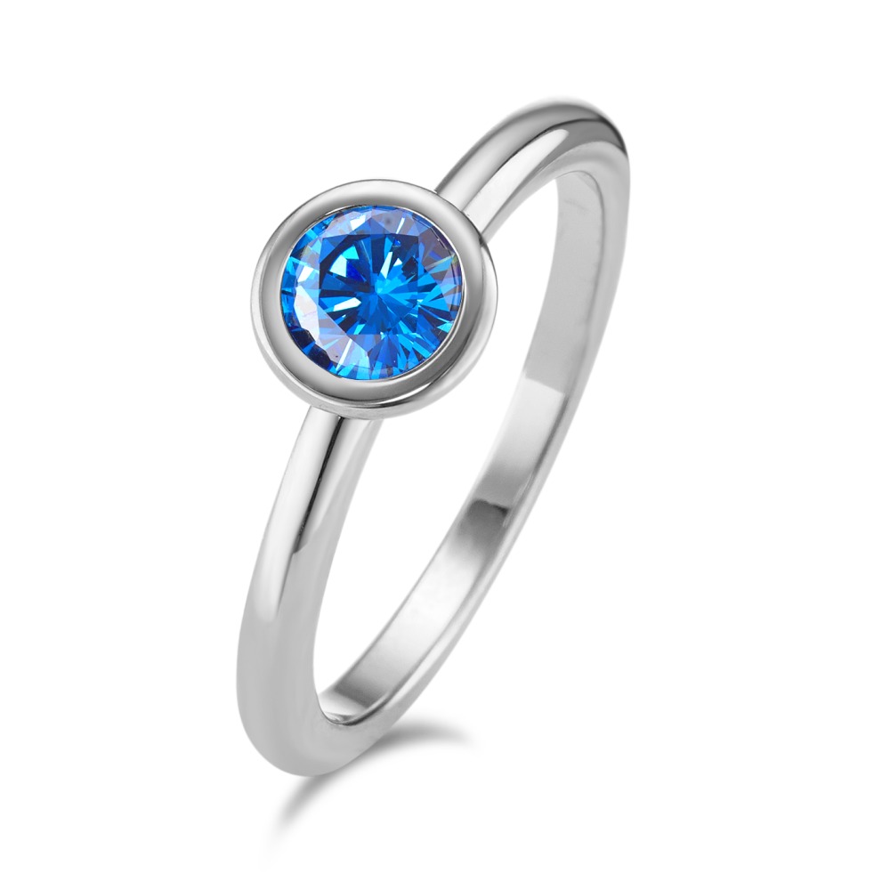 Fingerring Zart, faszinierend und brillant: Bei diesem Joy Ring von TeNo trifft schlichtes Design auf zeitlose Ästhetik. Aus glänzendem Edelstahl gefertigt und mit einem himmelblauen Zirkonia veredelt, bietet er unendliche Möglichkeiten zum Kombinieren. Ob klassischer Office-Look, Ketten-Layering, Ring-Stackings oder Earparty - JOY wirkt durch schlichte Formen an Hand, Arm, Ohr und Dekolleté gleichermassen charmant. 
