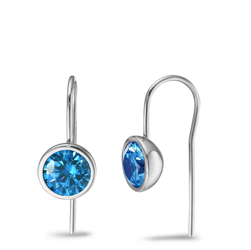 Ohrhänger Diese zeitlosen Ohrhänger mit blauen Zirkonia sind das glanzvolle Finish für jeden femininen Look - ein glamouröser Auftritt ist damit garantiert! Mit ihren funkelnden Steinen ist dieser Ohrschmuck ideal kombinierbar mit allen Schmuckstücken aus der Joy Linie von TeNo. Ob im Büro oder auf der Party getragen sind diese Ohrhänger immer echte Eyecatcher. Sie passen ideal zu allen Armbändern, Halsketten und Charm-Anhängern aus der Joy Linie von TeNo. 