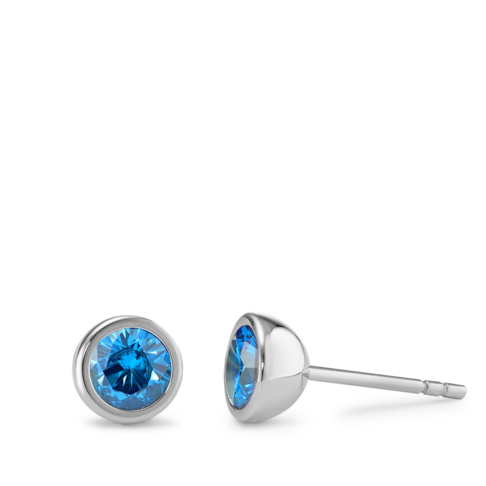 Ohrstecker Modern und zeitlos zugleich: Funkelnde Sky Blue Zirkonia im premium Diamond Cut unterstreichen die Eleganz dieser filigranen Ohrstecker. Auch in anderen Farbnuancen erhältlich! Dank ihrer zurückhaltenden Grösse sind diese Ohrstecker zum Kombinieren mit weiteren Ohrringen und Ohrsteckern zur Earparty bestens geeignet. Ein am Ohr unauffälliger Gleitverschluss sorgt für optimalen Tragekomfort. 