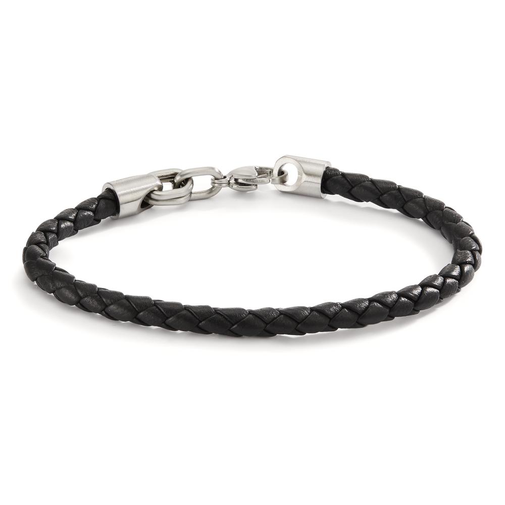 Armband Für lässige Typen: Das TeNo Lederarmband Trill bringt einen frischen und lässigen Look ans Handgelenk. Ausgestattet mit schwarzem Flechtleder und handgefertigtem Verschluss aus solidem Edelstahl kann es im Layering Look besonders gut zu allen TeNo-Armbändern für noch mehr Lässigkeit kombiniert werden. 