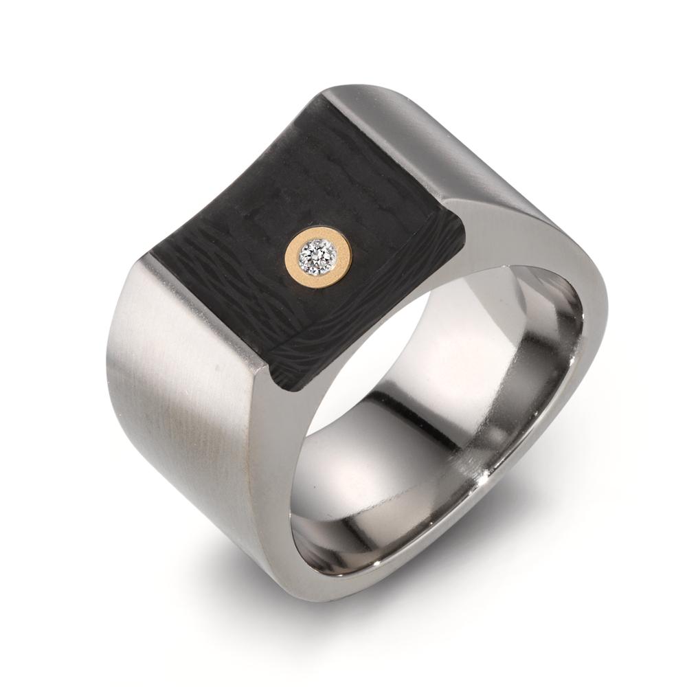 Fingerring Tiefschwarzes Carbon verleiht diesem Ring der TX Serie eine markante Struktur. In Kombination mit 18 Karat Gelbgold und Titan entsteht ein moderner Mix, der bei voller 12 mm Breite angenehm leicht am Finger liegt. Ein strahlender Diamant setzt einen wertvollen Akzent. Antiallergisch, extrem fest und individuell gravierbar. Starker Look für jeden Tag. Mit markanter TeNo Black Box und internationalem Garantie-Zertifikat – als Geschenk oder eigenes Statement. 52731/001/002/7251